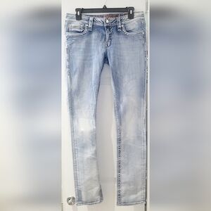 Rock Revival-Raven 29